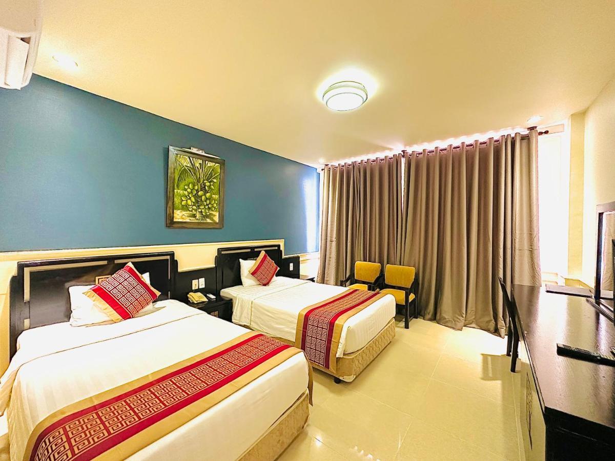 Viet Uc Hotel Ben Tre Exterior photo