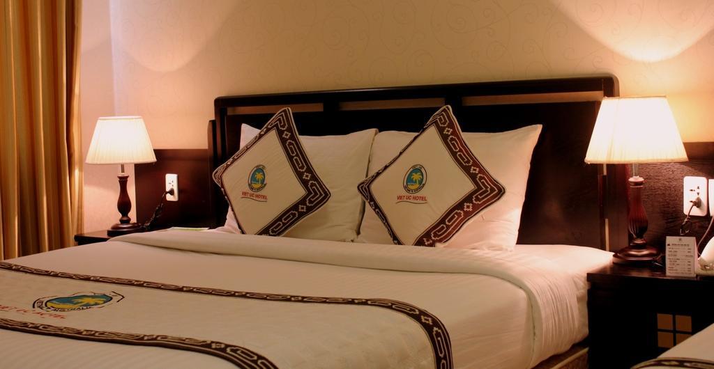 Viet Uc Hotel Ben Tre Exterior photo