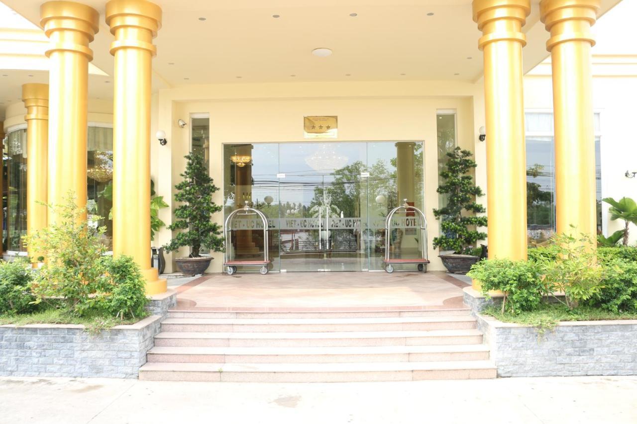Viet Uc Hotel Ben Tre Exterior photo